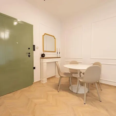 Iris Luxury Apartament Seres