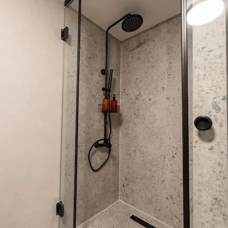 Апартаменты Iris Luxury