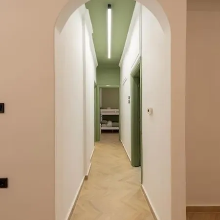 Iris Luxury Apartament