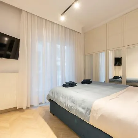Iris Luxury * Serres