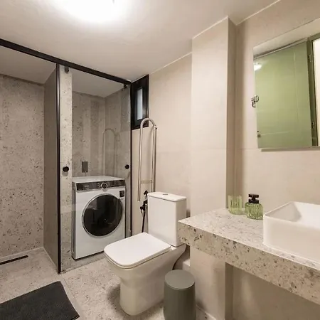 דירה Iris Luxury סרס